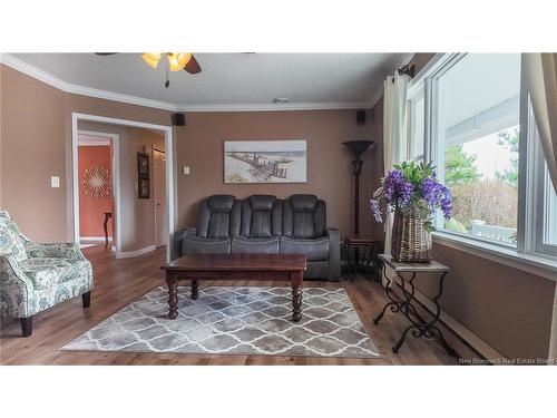 39 Cedar Ridge Dr, Douglas, NB 