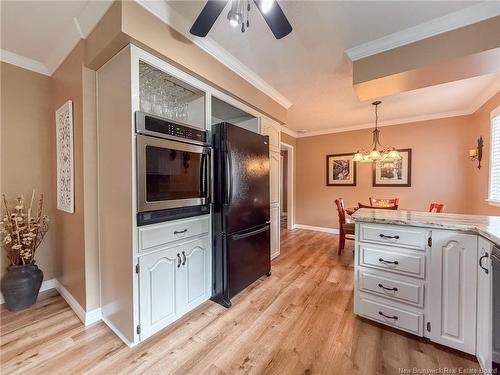 39 Cedar Ridge Dr, Douglas, NB 