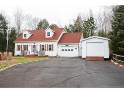 75 Samantha ST  Fredericton, NB E3A 6V1