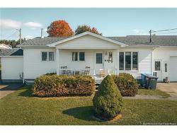 41 Rue St-François Saint-Léonard, NB E7E 2H3