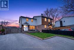 479 NEPTUNE COURT Oshawa (Lakeview), ON L1J 6C9