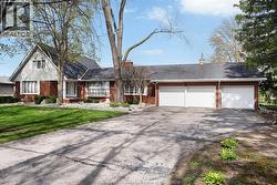 5410 HURON CHURCH LINE ROAD Lasalle, ON N9H 1H6