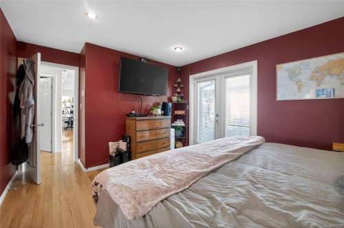 8126 Musgrave St, Crofton, BC 