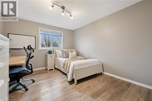254 Auburn Drive, Waterloo, ON - Indoor Photo Showing Bedroom