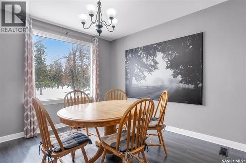 1231 Aird Street, Saskatoon, SK - Indoor Photo Showing Dining Room
