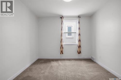 1231 Aird Street, Saskatoon, SK - Indoor Photo Showing Other Room