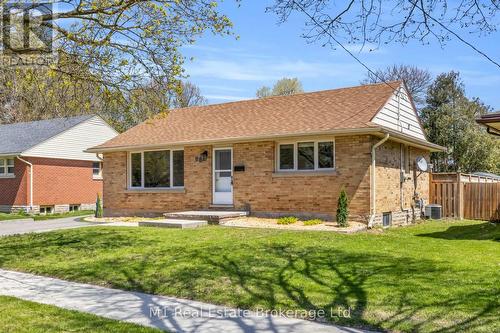 96 Siebert Avenue, Kitchener, ON - Outdoor