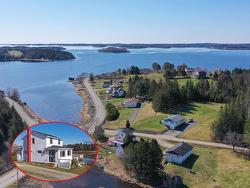632 Oakland Road Indian Point, NS B0J 2E0