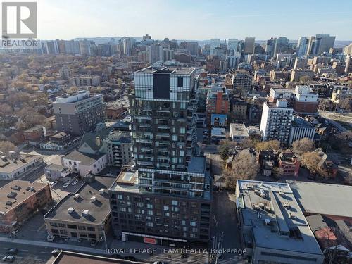 1206 - 203 CATHERINE STREET  Ottawa, ON K2P 1J5