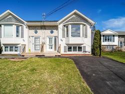36 Headings Court  Middle Sackville, NS B4E 3E1