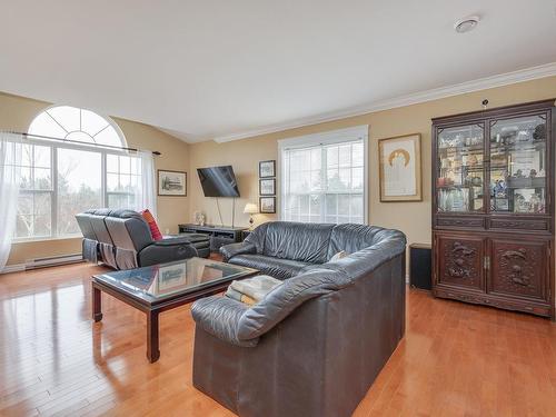 2897 Highway#7, Ashdale, NS 