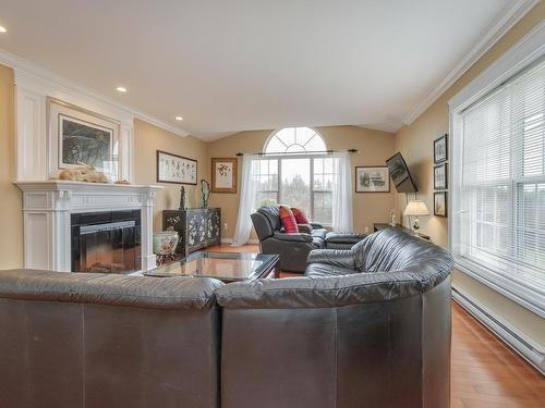 2897 Highway#7, Ashdale, NS 
