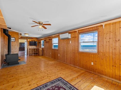 182 Shore Road, Cable Head West, PE 