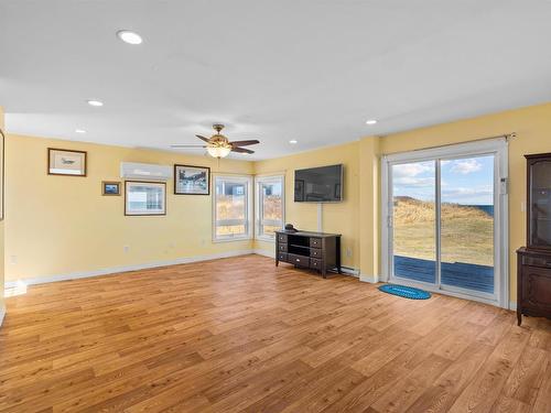 182 Shore Road, Cable Head West, PE 