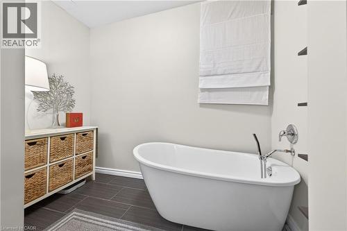 22 Novoco Drive, Hamilton, ON - Indoor Photo Showing Bathroom
