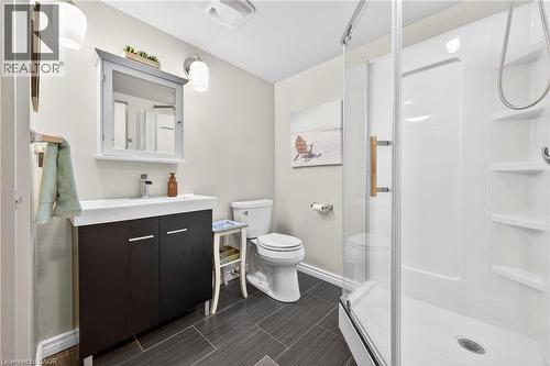 22 Novoco Drive, Hamilton, ON - Indoor Photo Showing Bathroom