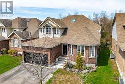 556 BLACK STREET Centre Wellington (Fergus), ON N1M 0A3