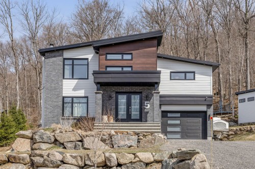Front of Structure - 5 Ch. Des Bolets, Stoneham-Et-Tewkesbury, QC - Outdoor With Facade