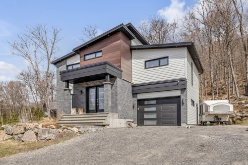 Front of Structure - 5 Ch. Des Bolets, Stoneham-Et-Tewkesbury, QC - Outdoor