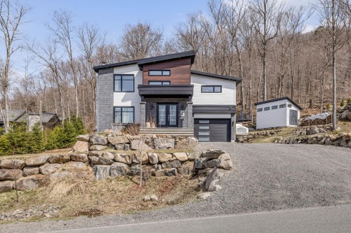 Front of Structure - 5 Ch. Des Bolets, Stoneham-Et-Tewkesbury, QC - Outdoor