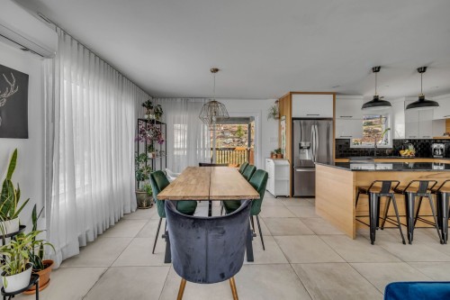 Dining Room - 5 Ch. Des Bolets, Stoneham-Et-Tewkesbury, QC - Indoor