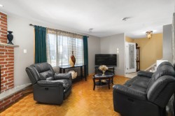 Salon - 