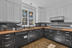 Kitchen - 