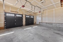 Garage - 