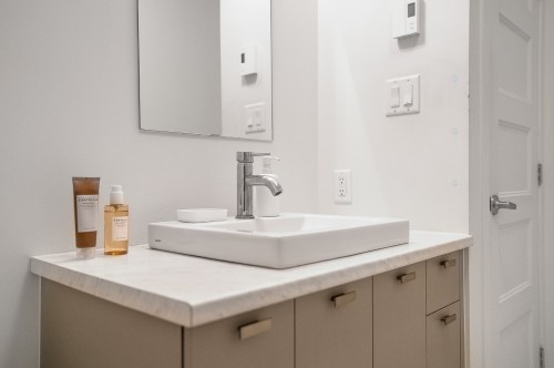 Salle de bains - 605-9185 Rue Lennon, Brossard, QC - Indoor Photo Showing Bathroom