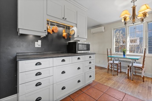 Cuisine - 350 Av. Stream, Dorval, QC - Indoor Photo Showing Kitchen