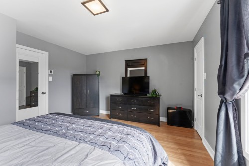 Chambre à coucher principale - 677 Rue De Pompadour, Mascouche, QC - Indoor Photo Showing Bedroom