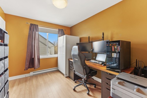 Chambre à coucher - 677 Rue De Pompadour, Mascouche, QC - Indoor Photo Showing Office