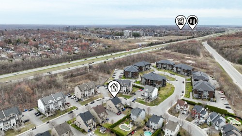 Photo aérienne - 677 Rue De Pompadour, Mascouche, QC -  With View
