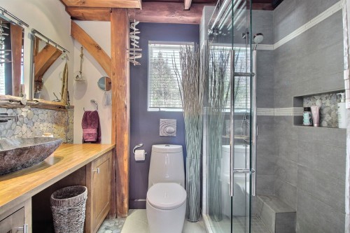 Salle de bains - 51 Rue Du Lac, Saint-Marc-De-Figuery, QC - Indoor Photo Showing Bathroom