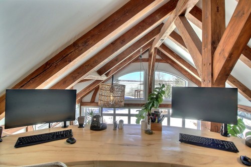 Vue sur l'eau - 51 Rue Du Lac, Saint-Marc-De-Figuery, QC - Indoor Photo Showing Other Room