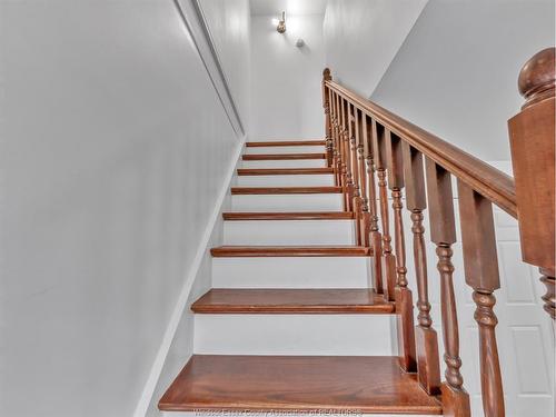 3748 Whitney, Windsor, ON 