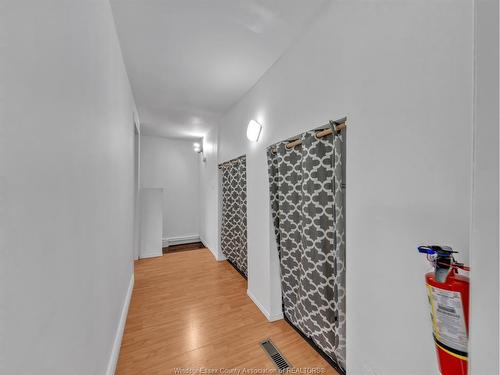 3748 Whitney, Windsor, ON 