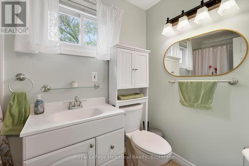 164 Bayfield Road, Goderich (Goderich (Town)), ON - Indoor Photo Showing Bathroom