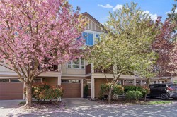 105-827 Arncote Ave Langford, BC V9B 0C6