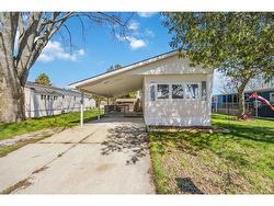 81-1940 LONDON Line Sarnia, ON N7W 1B5