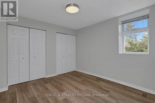 504 Hilson Avenue, Ottawa, ON - Indoor Photo Showing Other Room