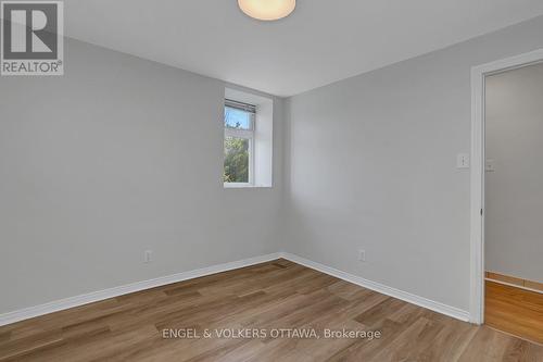 504 Hilson Avenue, Ottawa, ON - Indoor Photo Showing Other Room