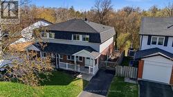 384 CAMELOT COURT Oshawa, ON L1G 6P7
