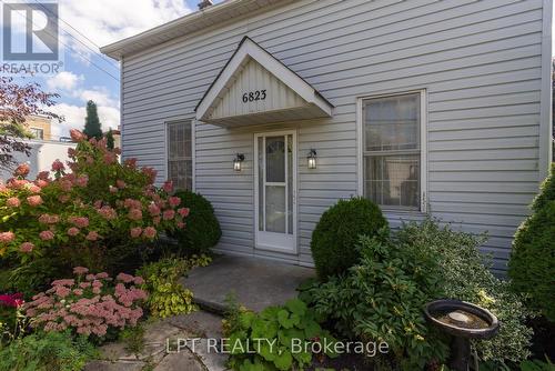 6823 MAIN STREET  Whitchurch-Stouffville, ON L4A 7G4