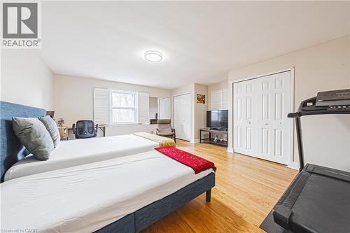 5 West 3Rd Street, Hamilton, ON - Indoor Photo Showing Bedroom