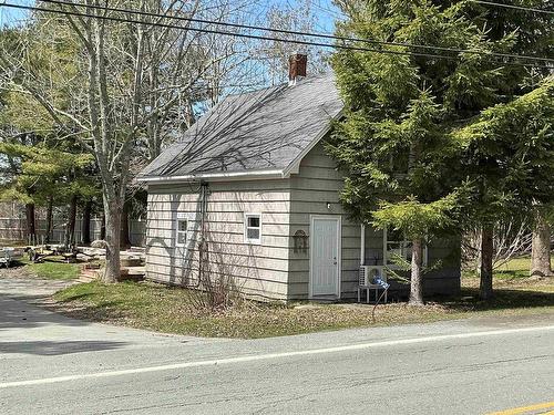 492 Highway 8, Milton, NS 