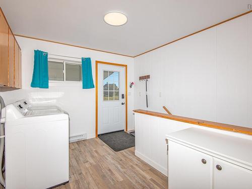 5956 Highway 1, Mavillette, NS - Indoor Photo Showing Laundry Room