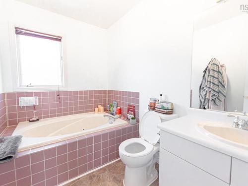 494 Lorne Street, New Glasgow, NS 