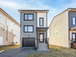 105 Titanium Crescent  Halifax, NS B3P 0J3