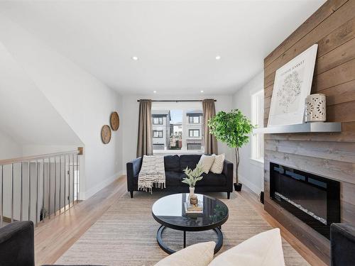 105 Titanium Crescent, Halifax, NS 